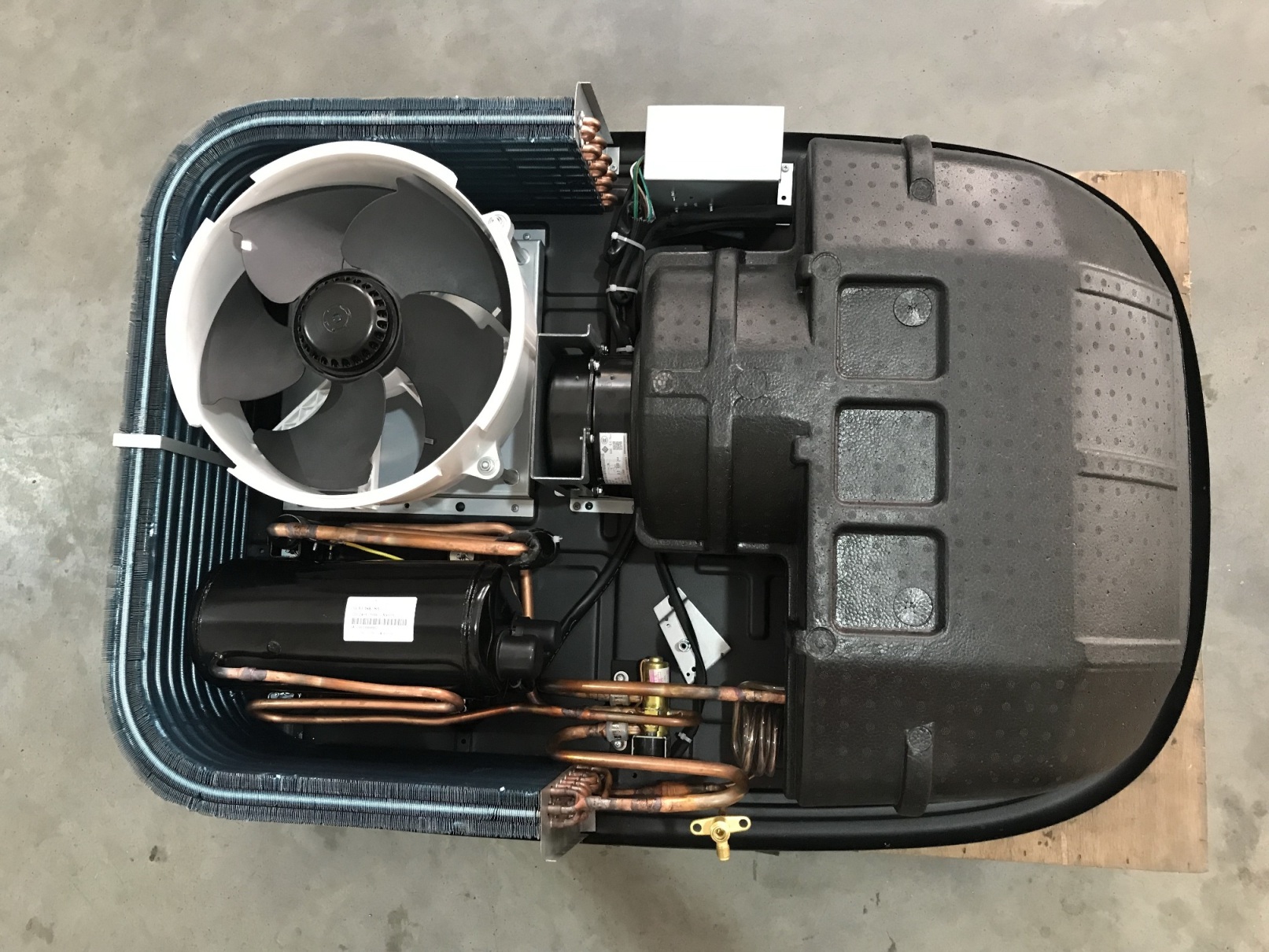 冷暖房、空調、50HZ エアコン 2025年 ZNシリーズ AS-ZN255S-W［主に8畳用・100VV］（標準