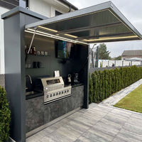 Cuisine extérieure moderne avec armoire, îlot barbecue résistant aux intempéries pour maison modulaire, villa de luxe, maison d'hôtes de vacances