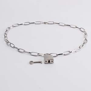 Sweater Chain <b>Necklace</b> Double Layer <b>Chunky</b> Chain Lock Pendant Zinc Alloy Geometric Design Fashion Jewelry - Product Image 4