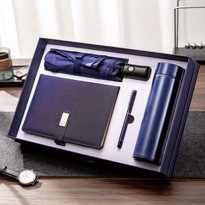 Coffret Cadeau Personnalisé pour la Journée des Enseignants : Parapluie, Bouteille Isotherme, Tasse, Carnet, Stylo et Thermos - Product Image 4
