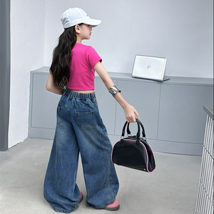 Conjunto Casual para Niña 2026, Camiseta de Manga Corta con Estampado de Letras Rosadas + Jeans Rotos, Conjunto de 2 Piezas - Product Image 4