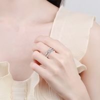 Bague en argent sterling 925 avec motif de fleur brillante creuse, bijoux de la Saint-Valentin, diamant moissanite