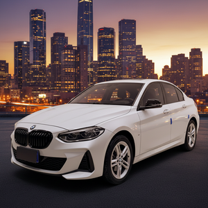 JX Auto <span class=keywords><strong>2022</strong></span> <span class=keywords><strong>BMW</strong></span> <span class=keywords><strong>Serie</strong></span> <span class=keywords><strong>1</strong></span> 120i Sedán Usado de 5 Plazas Euro VI Gasolina Transmisión Automática Motor Turbo Cámara Trasera Rines de Aleación R17 Volante a la Izquierda - Product Image 1