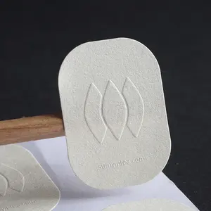 하이 퀄리티 사용자 정의 포장 라벨 스티커 종이 특수 질감 양각 자체 접착 인쇄 스티커 메이커