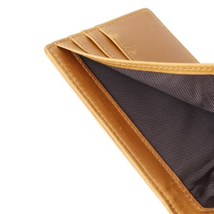 Portefeuille de style vintage <span class=keywords><strong>pour</strong></span> hommes RFID Caractéristique 1051 Gravure au laser Doublure courte en polyester ouverte-Exportation chaude - Product Image 5