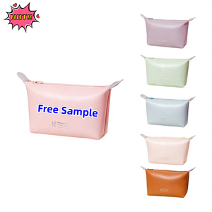 Échantillon gratuit couleur bonbon imperméable PU boulette cosmétique sac de voyage sac de lavage sac portable organisateur maquillage <span class=keywords><strong>pochette</strong></span> sacs pour femmes - Product Image 2