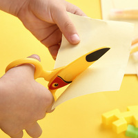 Tijeras de Plástico para Niños, Cuchillas de Plástico para Cortar Papel, Tijeras de Entrenamiento para Niños, Herramientas de Arte y Manualidades para la Escuela y el Aula