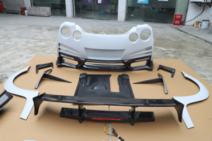 ชุดแต่งไวด์บอดี้คาร์บอนไฟเบอร์ครึ่งคัน รุ่น P Style ปี <span class=keywords><strong>2024</strong></span> สำหรับ GT R35 ประกอบด้วยกันชนหน้า-หลัง บังโคลนข้าง สเกิร์ตข้าง และปีก - Product Image 4