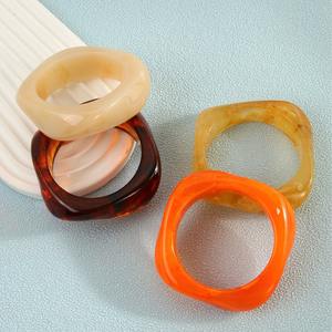 สร้อยข้อมืออะคริลิกแนวโบโฮวินเทจกำไลเรซินทางเรขาคณิตแบบไม่สม่ำเสมอสำหรับผู้หญิงของขวัญเครื่องประดับแฟชั่น - Product Image 5