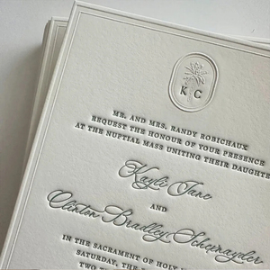 Tùy Chỉnh 600G Thẻ In Ấn Debossed Và Emboss Cao Cấp Sang Trọng Sáng Tạo Thiệp Mời Đám Cưới - Product Image 2