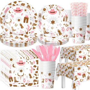 Articles de fête Western rose pour enfants : chapeau de cowboy, assiettes en carton, gobelets, serviettes, bannière pour les petites filles, cadeaux de fête - Product Image 1
