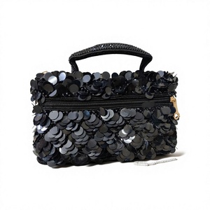 Sac Boston Noir à Paillettes, Sac à Main de Soirée Élégant avec Poignée Perlée et Fermeture Éclair - Product Image 1
