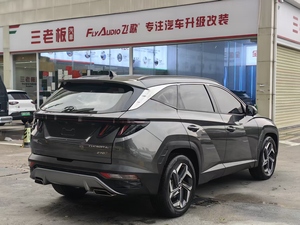 <span class=keywords><strong>Hyundai</strong></span> <span class=keywords><strong>Tucson</strong></span> <span class=keywords><strong>2023</strong></span> L 1.5T Automático, Tracción en Dos Ruedas, Edición Deluxe, Auto Usado de Alta Calidad - Product Image 4