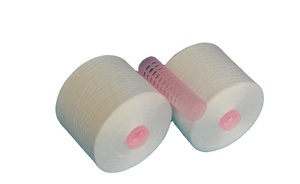 Giá Nhà Máy Giá Rẻ Đen Nguyên Trắng 40/<span class=keywords><strong>2</strong></span> 40/3 100% Polyester Ring <span class=keywords><strong>Spun</strong></span> Sợi - Product Image 4