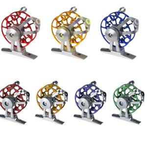 <span class=keywords><strong>Moulinet</strong></span> de pêche tout métal en alliage d'aluminium à manivelle avant pour <span class=keywords><strong>la</strong></span> pêche en étang, sur glace, en radeau et à <span class=keywords><strong>la</strong></span> <span class=keywords><strong>mouche</strong></span> - Product Image 1