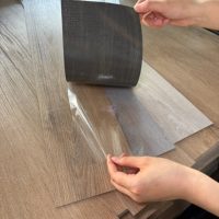 1,5/2/3mm Holzoptik PVC-Aufkleber Bodenbelag Selbstklebender Vinylboden Moderner Innen-Vinylboden Selbstklebende Fliesen