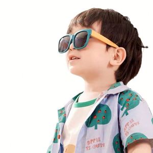 Gafas de Sol Polarizadas para Niños y Niñas, Diseño Cuadrado Plegable, Protección UV400, Moda 2025 - Product Image 4