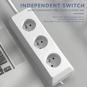 Ổ Cắm Dây Điện Nối Dài Loại Ba Lan Ổ Cắm Điện Nối Dài 3 Chiều - Product Image 3