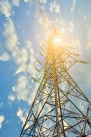 Tour de transmission de puissance 35-750KV, structure en acier galvanisé à chaud pour poste de transformation, idéale pour les projets de réseaux électriques