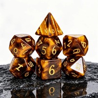 Set Dadu DND Ukiran Tangan D4 D6 D8 D10 D% D12 D20 untuk Permainan Peran Meja