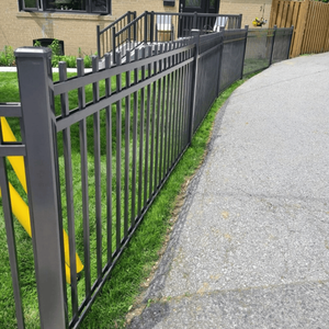 Panneaux de clôture décoratifs extérieurs en <span class=keywords><strong>aluminium</strong></span> de 1,8 m à faible entretien pour piscine, villa, jardin et usage commercial - Product Image 3