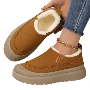 Zapatos de ocio sintéticos para mujer, invierno 2026, novedad transfronteriza, forro de felpa, suela antideslizante, estilo casual sin cordones - Product Image 1