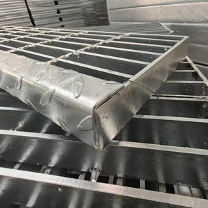 Technique perforée de caillebotis de terrasse extérieure pour couvrir le plancher de passerelle composé d'acier au carbone - Product Image 2