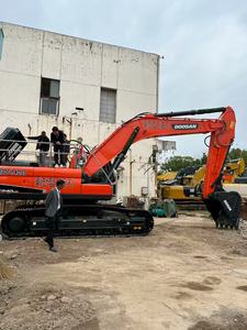 รถขุดขนาดใหญ่ Doosan DX340 มือสอง ของแท้จากเกาหลี เครื่องจักรก่อสร้างหนัก ชั่วโมงการทำงานต่ำ - Product Image 2