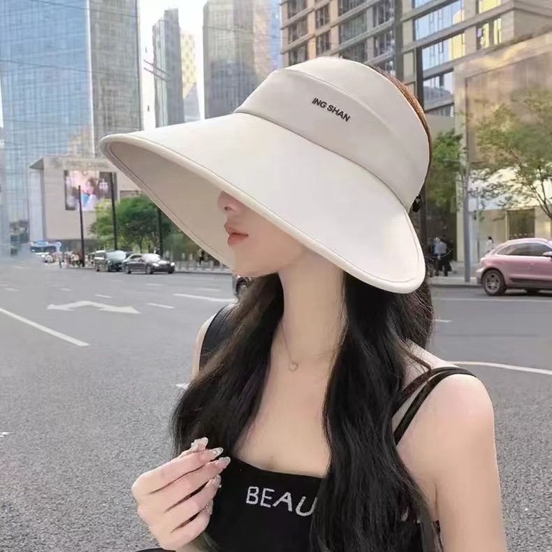 4.0 ปีกกว้าง สีขาวนวล