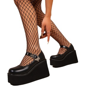 รองเท้าส้นเตารีดแบบสวม ปลายมน ทรงเซ็กซี่ สำหรับผู้หญิง ฤดูใบไม้ร่วง พื้นหนา สไตล์เรโทร ไซส์ใหญ่พิเศษ เบอร์ 42 - Product Image 5