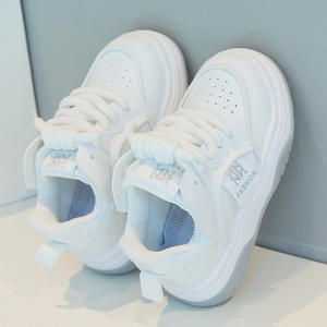 Baskets pour filles Printemps Nouvelles chaussures Pops pour enfants Chaussures pour enfants Garçons Fond épais Doux et confortable - Product Image 3