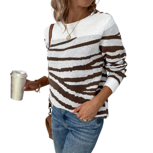 <span class=keywords><strong>Maglione</strong></span> da Donna Autunno Inverno con Motivo <span class=keywords><strong>Zebrato</strong></span>, Casual, Collo Tondo, Bottoni sulla Spalla, Maniche Lunghe - Product Image 4