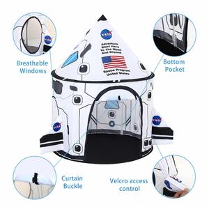 Tente de jeu pour enfants Rocket Ship, installation facile, tente spatiale mignonne, intérieur/extérieur, avec ailes - Product Image 2