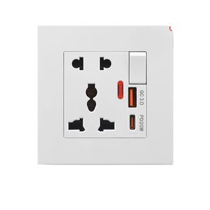 Anh 13A chuyển đổi đôi 3 <span class=keywords><strong>pin</strong></span> 18W 3.1A USB Loại C sạc nhanh với hai đèn và nút, bảng điều khiển máy tính Màu trắng Chất lượng cao - Product Image 2