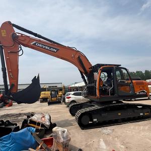 Excavadora hidráulica de cadenas Doosan DX225 de 22 toneladas de segunda mano de alta calidad, adecuada para trabajos de terraplenes y construcción de carreteras. - Product Image 2