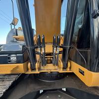 Excavatrice CAT 320D d'occasion, adaptée aux travaux de construction résidentielle, au nivellement de routes et aux projets de creusement de fossés
