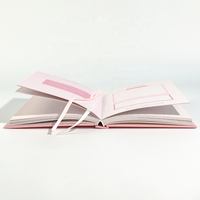 Carnet de notes à couverture personnalisée imprimant une surface d'écriture lisse avec ruban de marque-pages