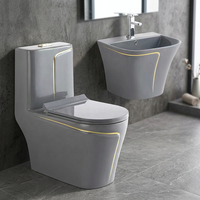 Ensemble WC monobloc noir de luxe et lavabo suspendu, WC en céramique à poser au sol avec ligne dorée pour salle de bain