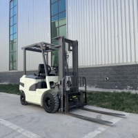 Montacargas Eléctrico FS FS-35 de Alto Valor con Batería de Plomo-Ácido, Neumáticos Sólidos, Mástil de Dos Etapas, Desplazador Lateral Hidráulico, Precios Directos de Fábrica