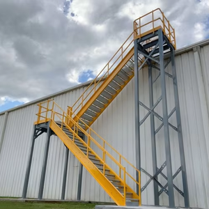 Escalera de Rejilla de Acero Industrial Prefabricada de Primera Calidad, 1 Año de Garantía, Peldaños de Acero, Rejilla para Pasarelas, Acero al Carbono - Product Image 1