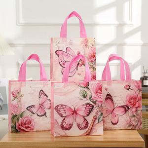 Sacs réutilisables non tissés avec poignées, motif papillon et fleurs roses, pour emballages cadeaux, anniversaires, Noël, fêtes - Product Image 1