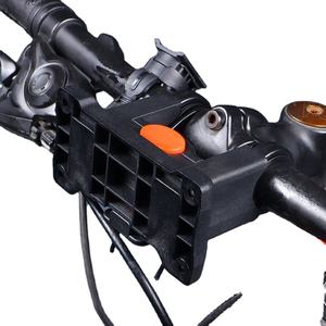 Fixations pour sacoche avant de vélo/accessoires de vélo, fixations de vélo avec support de guidon réglable et bouton de déverrouillage rapide - Product Image 1