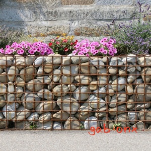 Cestino in gabbione di roccia saldata zincata da giardino bellissimo arredamento Gabion muro di sostegno fornitore di Design 40*40*20cm