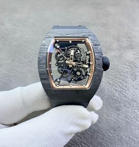 Bracelet en silicone, résistant à l'eau. Montre carrée de 41 mm. Design classique mécanique de haute qualité. Montre à mouvement mécanique. - Product Image 1