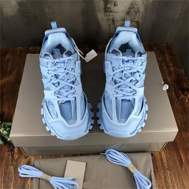 2023 Low MOQ Unique Luxury Designer Air Cushion Famous Brands Fashion Running Sports Triple S B Sneakers