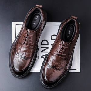 Nuevos zapatos formales de negocios de moda para hombre en estilo británico, con tacón grueso y función de aumento de altura. - Product Image 3