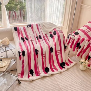 Sản Xuất Thiết Kế Mới Valentine Món Quà Ngày Chăn Nữ Hoàng Kích Thước Lông Giả Flannel <span class=keywords><strong>Sherpa</strong></span> Dày Chăn Ném Du Lịch Chăn - Product Image 2