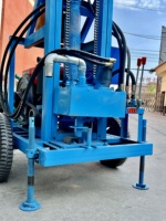 Petite foreuse de puits d'eau diesel de 25 CV avec moteur, portable, pour l'agriculture et l'exploitation minière, profondeur maximale 150 m