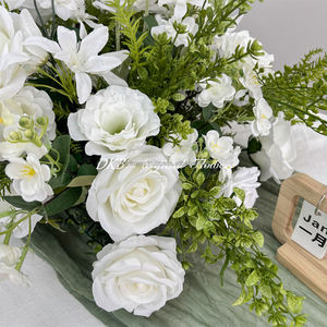 Flores Artificiales para Boda al por Mayor, Color Rojo Personalizado, Flores de Pasillo de Tela de Seda Ecológica para Boda y Halloween - Product Image 4