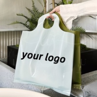 Sac de shopping en plastique de haute qualité, logo personnalisé, emballage en plastique HDPE, poignée découpée, sac en plastique pour vêtements